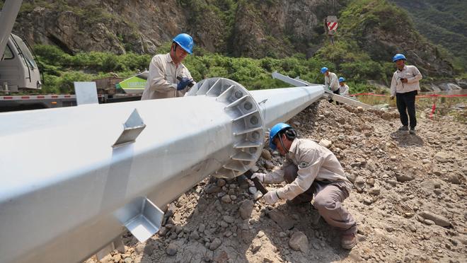 范迪克迎来红军生涯250场里程碑，利物浦官方晒海报祝贺